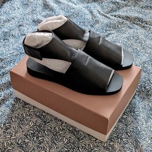 Via Spiga Briar Black Leather Ankle Strap Sandals Women's Size 9 NIB